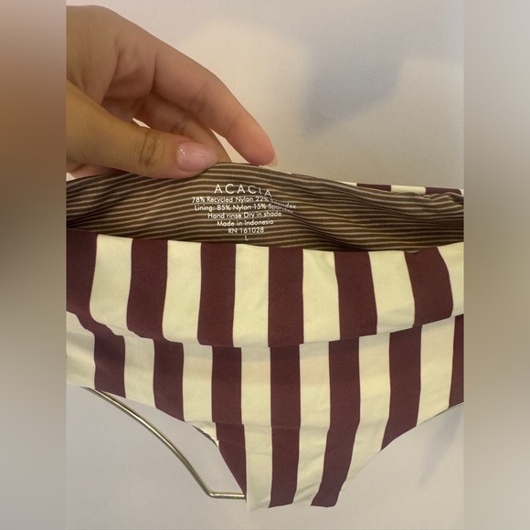 Acacia Bikini - Picture 2 of 5